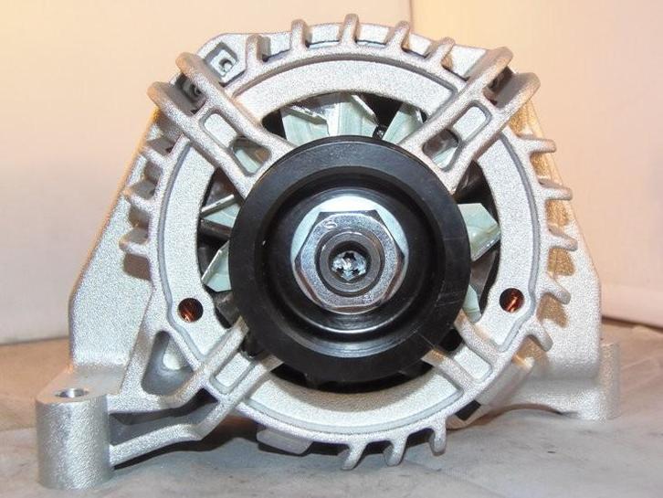 Dynamo 90A Fiat Lancia Alfa Romeo nieuw, Auto-onderdelen, Motor en Toebehoren, Verzenden