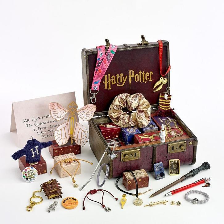 Harry Potter Hogwarts Trunk Adventskalender, Verzamelen, Harry Potter, Gebruiksvoorwerp, Nieuw, Ophalen of Verzenden