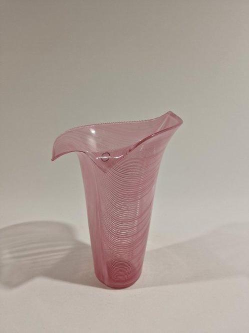 Venini - Tyra Lundgren - Calla - Vaas - Glas, Antiek en Kunst, Kunst | Designobjecten