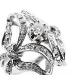 18 Krt. Witgouden ring met diamanten | 0,40 ct. (strik), Gebruikt, Overige kleuren, Ophalen of Verzenden, Kleiner dan 17