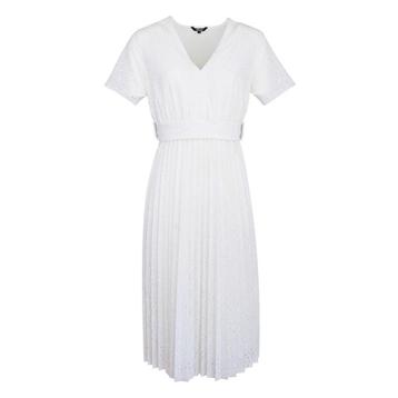 Princess goes Hollywood • broderie jurk in wit • 36 beschikbaar voor biedingen