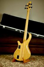 Mayones Patriot 4 Custom Aguilar AAAA | Quilted Maple, Muziek en Instrumenten, Snaarinstrumenten | Gitaren | Bas, Nieuw