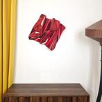 José Soler Art - Steel Silk. Red (Wall Sculpture), Antiek en Kunst