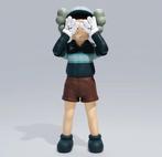 Kaws (1974) - KAWS : CHUL-SU Figure (Coloured) · No Reserve