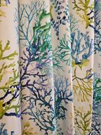 Exclusief textiel met gekleurde koraalrieten - 300x280cm -, Antiek en Kunst