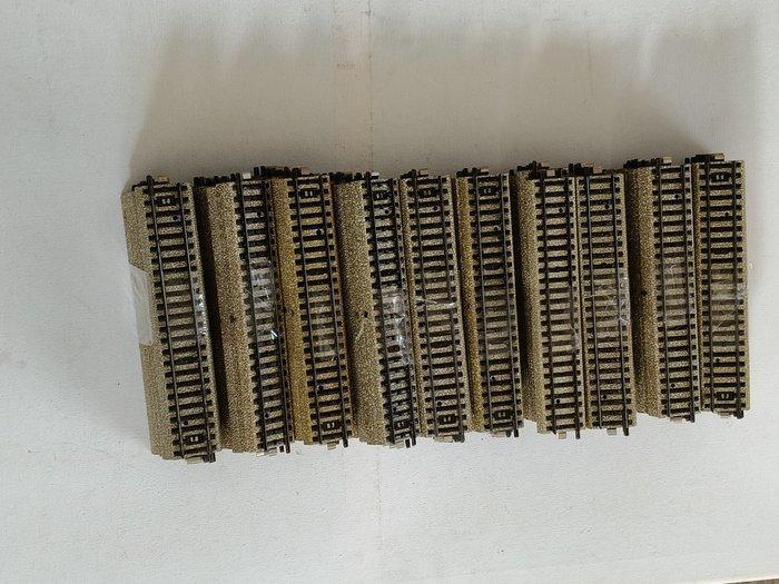 Märklin H0 - 5106 - Modeltreinsporen (100) - M rechter rails, Hobby en Vrije tijd, Modeltreinen | H0