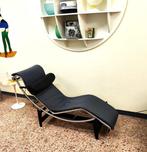 Cassina - Charlotte Perriand, Le Corbusier - Chaise longue -