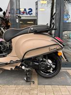 Vespa Sprint IGET E4 brom/snor custom desert storm. 3300km!, Overige modellen, Maximaal 45 km/u, Ophalen of Verzenden, Zo goed als nieuw