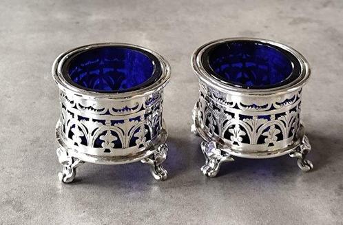 Christofle - Zoutbakje (2) - Glas, Verzilverd, Antiek en Kunst, Antiek | Meubels | Tafels