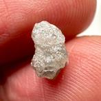 Diamant Ruw - Hoogte: 8.1 mm - Breedte: 5.1 mm- 0.27 g, Verzamelen, Mineralen en Fossielen