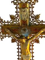 sculptuur, Devotie beeld 19de eeuw kruis - 46 cm - Gips,, Antiek en Kunst