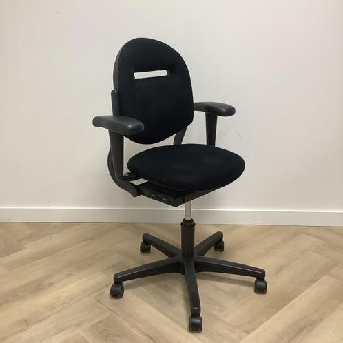 Tweedehands Ahrend 220 bureaustoel, zwart, Huis en Inrichting, Bureaustoelen, Bureaustoel, Zwart, Gebruikt, Ergonomisch, Ophalen of Verzenden