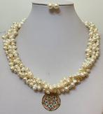 Witte parel ketting en oorbellen met afneembare Mandala