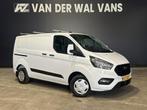 Ford Transit Custom 2.0 TDCI 130pk L1H1 Euro6 Airco | 2500kg, Auto's, Stof, Gebruikt, Wit, Dealer onderhouden
