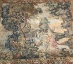 A rare tapestry depicting Diana with hunting dogs, probably, Antiek en Kunst