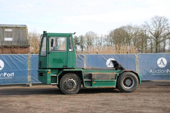Veiling: Terminal Trekker Volvo, Zakelijke goederen, Machines en Bouw | Heftrucks en Intern transport, Overige typen, Diesel, Ophalen
