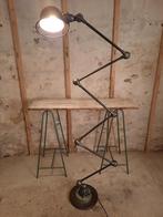 Jielde lamp 6 arms grafiet  vintage  mancave, Huis en Inrichting, Lampen | Vloerlampen, Industrieel, 150 tot 200 cm, Ophalen of Verzenden