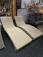 Showroommodel Santika ligbed bruin/zand ( 2 stuks), Tuin en Terras, Ophalen of Verzenden, Nieuw