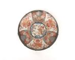 Een Imari stijl schotel, Japan, circa 1900, Antiek en Kunst