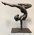 Bronzen Yoga Meisje Handstand - Yoga - Interieur, Verzenden, Nieuw