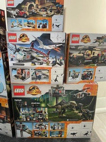 Lego Set - Jurassic World - 76944 + 76945 + 76946 + 76947 + beschikbaar voor biedingen