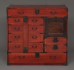 Bô’dansu  (kast met lades en een vergrendelingsstang) -