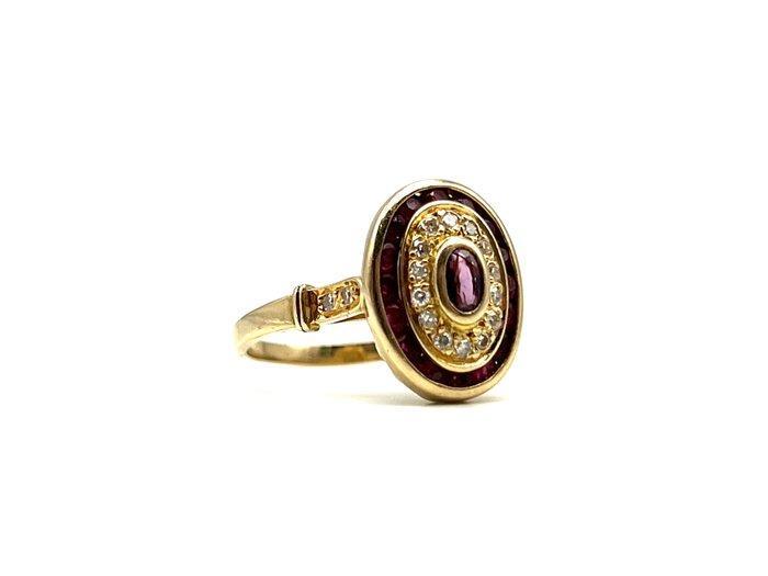 Ring - 18 karaat Geel goud - 0.40ct. tw. Robijn - Diamant, Sieraden, Tassen en Uiterlijk, Ringen
