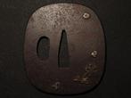 Katana - Gesmeed ijzer - Flower Tsuba : C5-38 - Japan - Edo, Antiek en Kunst