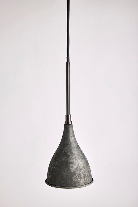 Norr11 - Lamp (2) - Le Six Hanger Gepoedercoat - Metaal - 2, Antiek en Kunst, Antiek | Lampen