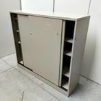 Ahrend stalen schuifdeurkast met schade! - 135x150x45 cm, Huis en Inrichting, Ophalen of Verzenden, Nieuw