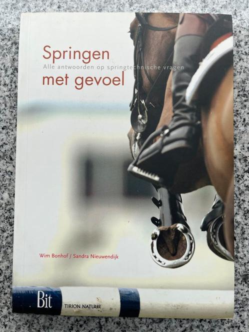 Springen met gevoel, Boeken, Dieren en Huisdieren, Gelezen, Paarden of Pony's, Verzenden