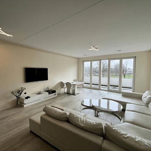 3-kamer appartement met balkon in centrum Wassenaar, Huizen en Kamers, Huizen te huur, Direct bij eigenaar, Zuid-Holland, Appartement