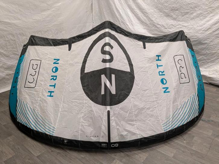 North Orbit PRO 2024 - 8m, Watersport en Boten, Kitesurfen, Gebruikt, Ophalen of Verzenden
