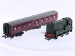 Schaal 00 Tri-ang R152 en R.422 diesel locomotief 0-6-0 C..., Hobby en Vrije tijd, Modeltreinen | Overige schalen, Gebruikt, Ophalen of Verzenden