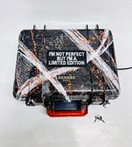 Vanessa Fodera (1981) - NO WAR LUXURY WATCH BOX - ART & TIME
