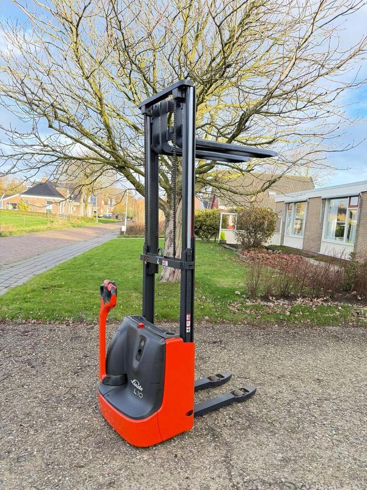 Linde L10 stapelaar 1000kg 3m hefhoogte, Zakelijke goederen, Machines en Bouw | Heftrucks en Intern transport, Stapelaar, Elektrisch