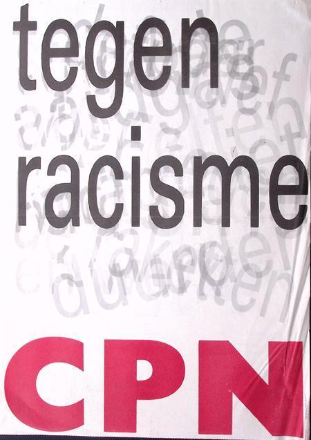 Het CPN tegen racisme op poster (lijst optie, Posters), Verzamelen, Posters, Nieuw, Overige onderwerpen, Met lijst, Verzenden