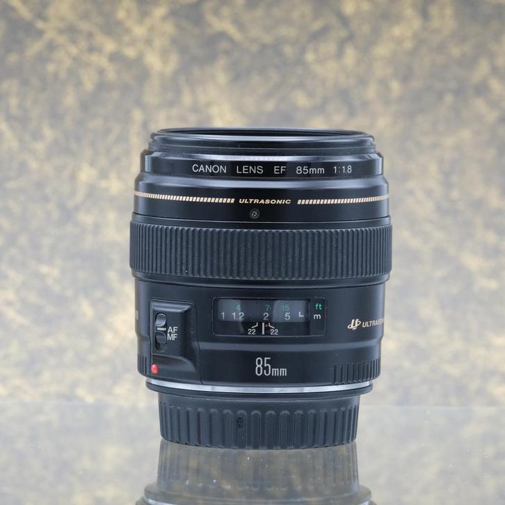 Canon EF 85mm f/1.8 USM - Tweedehands, Audio, Tv en Foto, Fotografie | Lenzen en Objectieven, Gebruikt, Ophalen of Verzenden