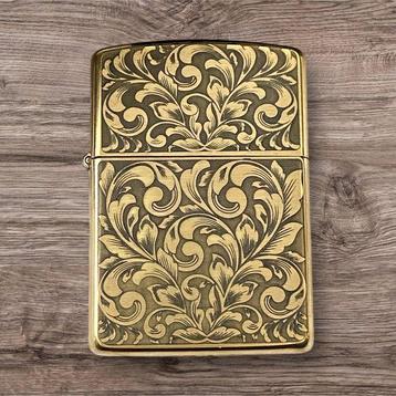 Zippo - Armor - Aansteker - Messing, Verguld beschikbaar voor biedingen