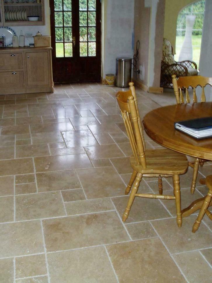 TRAVERTIN VLOERTEGELS / BINNENVLOEREN / TEGELS, Doe-het-zelf en Verbouw, Vloerdelen en Plavuizen, Plavuizen, Nieuw, Steen of Klei