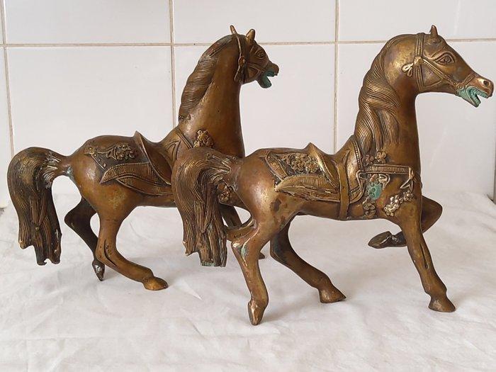 bidden Nuchter impliceren ≥ Paar koninklijk bronzen paarden - 24 cm - 3,3 kg (2) - Brons — Curiosa en  Brocante — Marktplaats