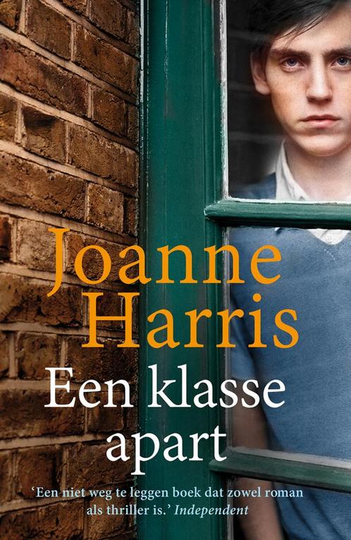 Een klasse apart / Rebecca Buckfast / 2 9789026141812, Boeken, Thrillers, Zo goed als nieuw, Verzenden