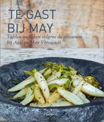 Boek Te gast bij May 9789401404037, Verzenden, Zo goed als nieuw