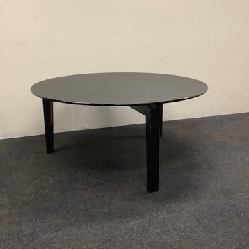 Tweedehands giorgetti Massimo Scolari ronde tafel met beschikbaar voor biedingen