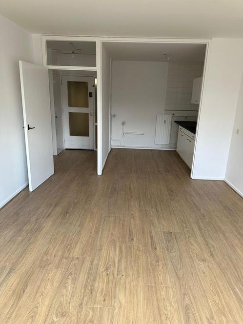 Appartement te huur 3 kamer Kloosterraderplein, Kerkrade, Huizen en Kamers, Huizen te huur, Direct bij eigenaar, Limburg, Appartement