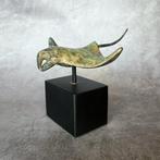 sculptuur, NO RESERVE PRICE - Patinated Bronze Manta Ray, Antiek en Kunst