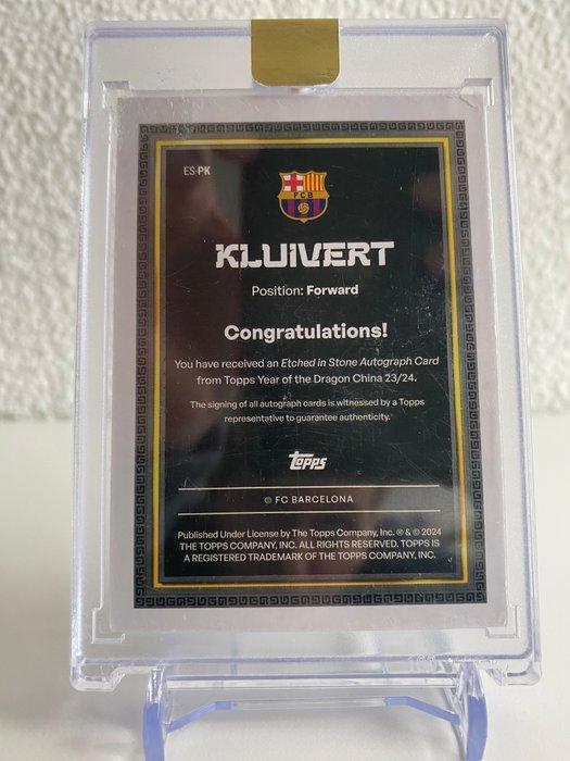 2023/24 Topps Year of the Dragon China - Patrick Kluivert, Verzamelen, Stickers