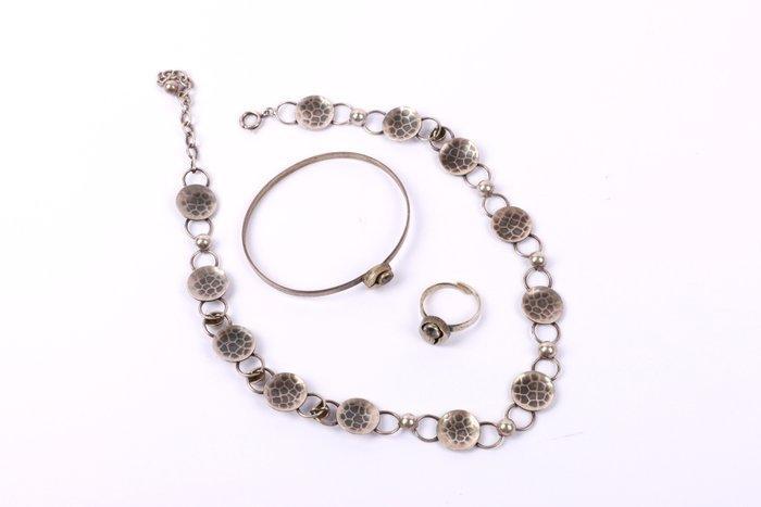 Zonder Minimumprijs - 3-delige sieradenset Zilver - Vintage, Sieraden, Tassen en Uiterlijk, Antieke sieraden