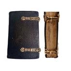 Paroissien met sluitingen - Papier, Leder, Metaal -