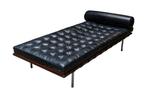 Knoll - Ludwig Mies van der Rohe - Slaapbank - Leder